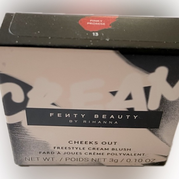 🤩 3/$15 🤩 FENTY BEAUTY Cheeks Out Freestyle Cream Blush in Pinky Promise NEW - Picture 1 of 2